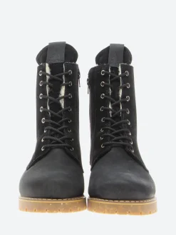 Anfibio - Bree in Black