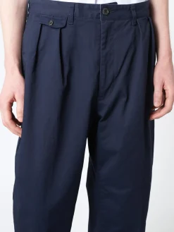 BEAMS PLUS - 2 Pleat Chino in Navy