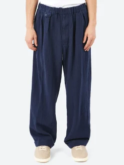 BEAMS PLUS - 2 Pleat Relax Trousers in Navy