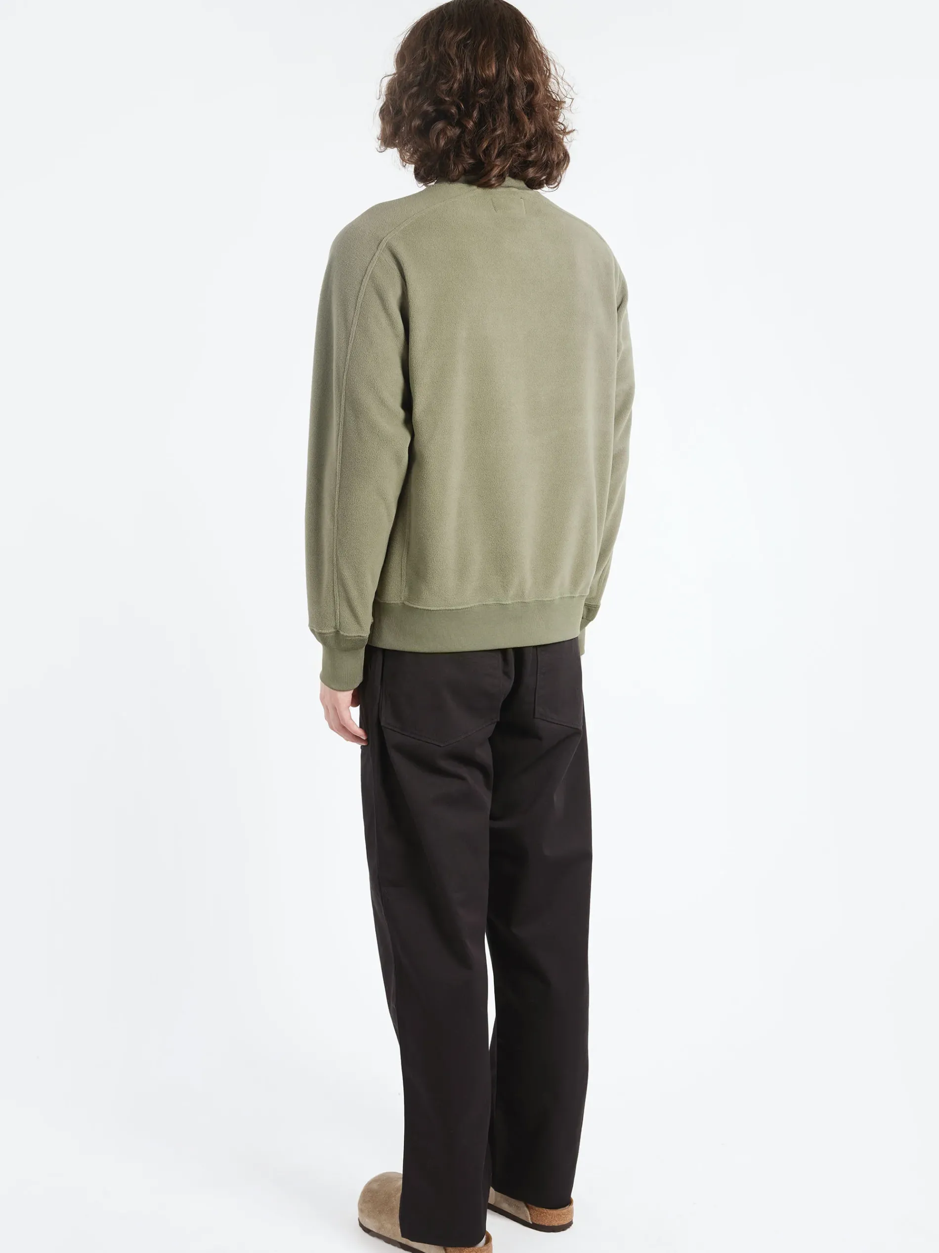 BEAMS PLUS - MIL Crew Fleece in Olive
