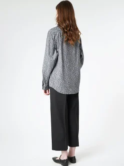 Blue Blue Japan - Yama-komon Shirt in Indigo