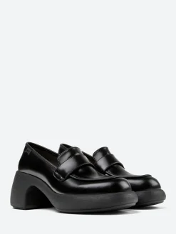 Camper - Thelma Loafers in Black
