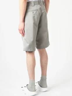 Carhartt WIP - Master Short in Marengo