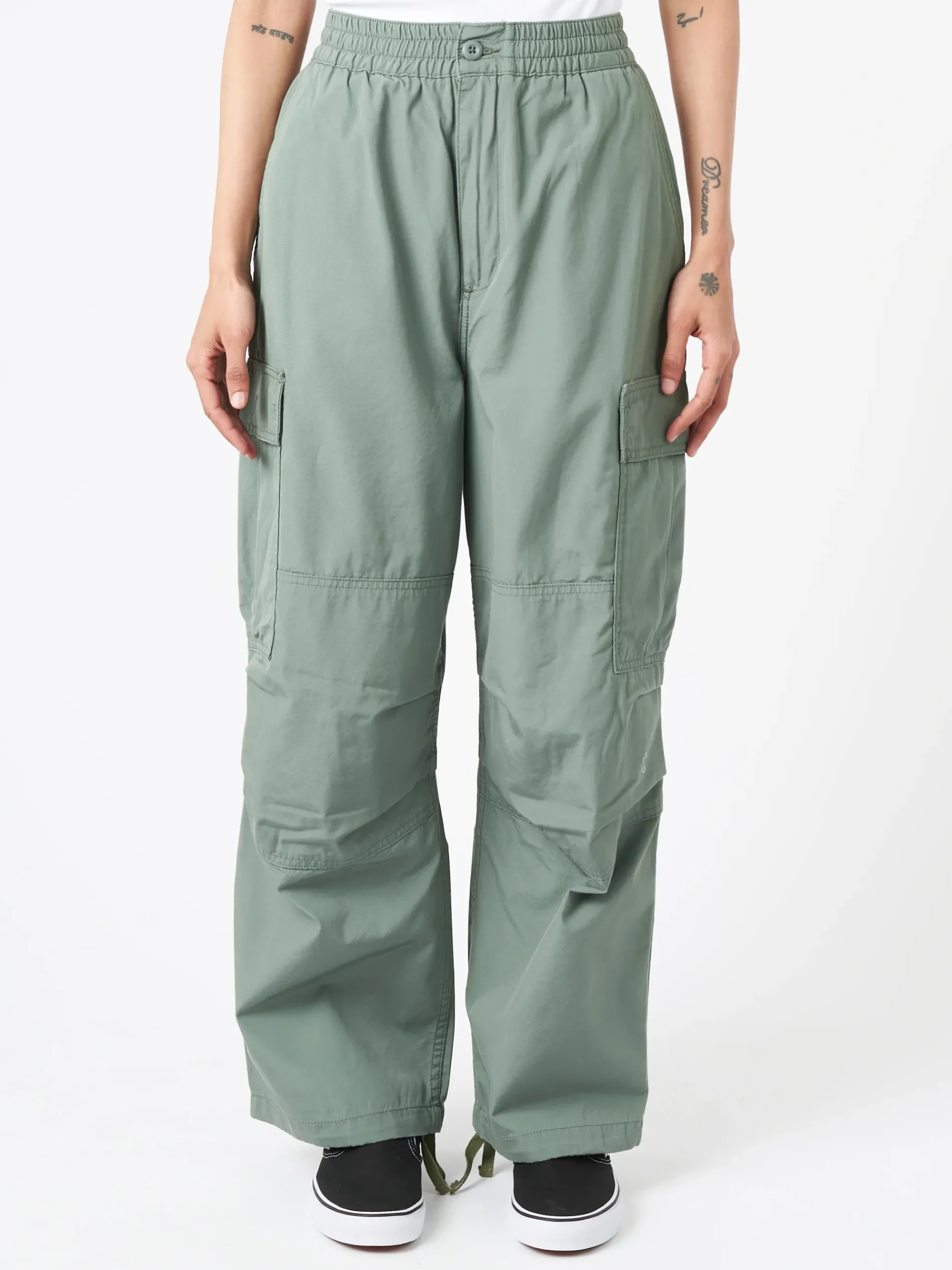 Carhartt WIP - W' Jet Cargo Pant in Park