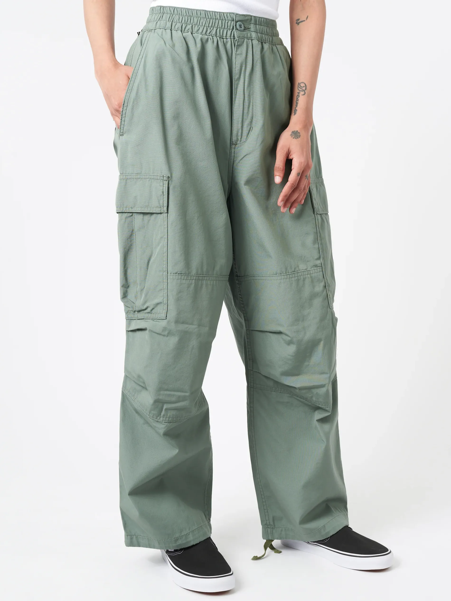Carhartt WIP - W' Jet Cargo Pant in Park