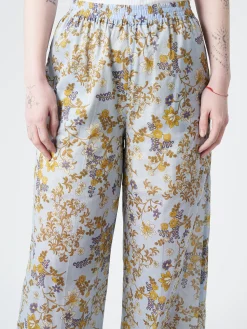 Chloé Stora - Rougail Pant in Bleu Fleurs (Blue Floral)