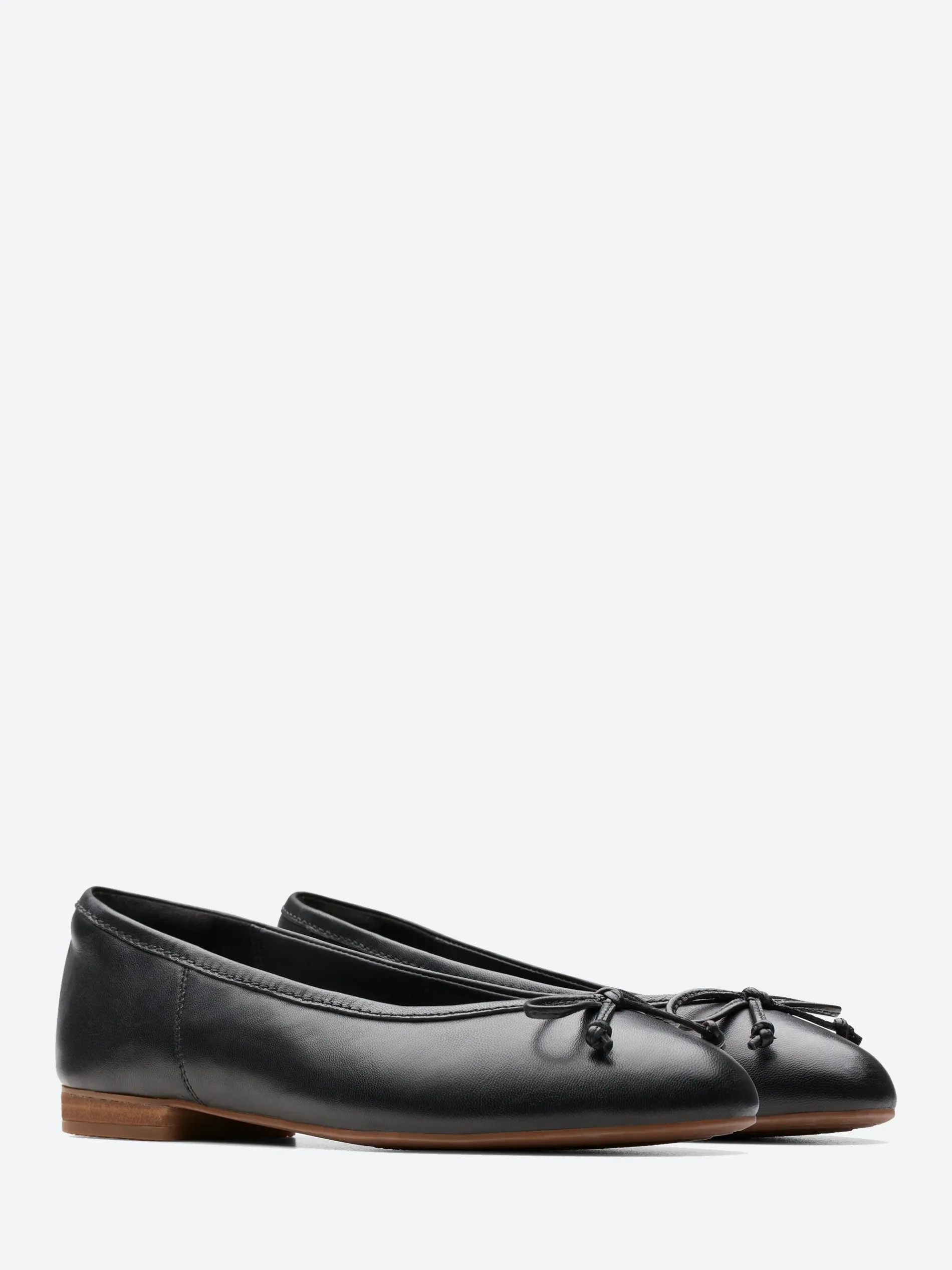 Clarks - Fawna Lily in Black