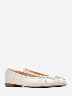 Clarks - Fawna Lily in White