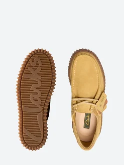 Clarks - Torhill Lo in Golden Tan Suede