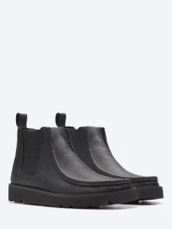 Clarks Originals - Walla Chelsea in Black