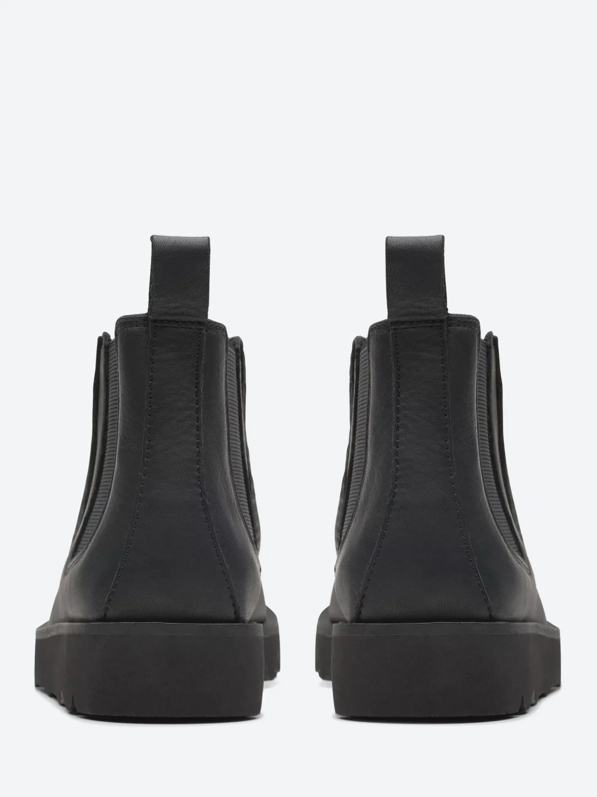 Clarks Originals - Walla Chelsea in Black