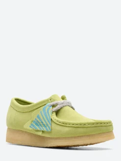 Clarks Originals - Women's Wallabee in Pale Lime Suede