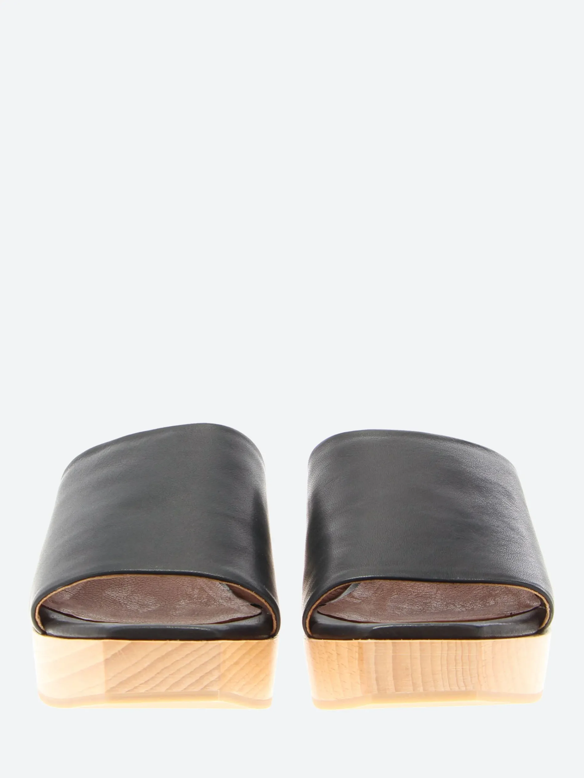 Coclico - Mist Clog in Black Leather