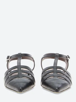 collection PRIVÉE? - C1492 Pointed Toe Flats in Black