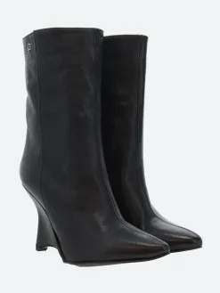 collection PRIVÉE? - C1398 Wedge Boot in Black