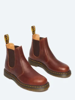 Dr. Martens - 2976 Chelsea Boots in Cashew