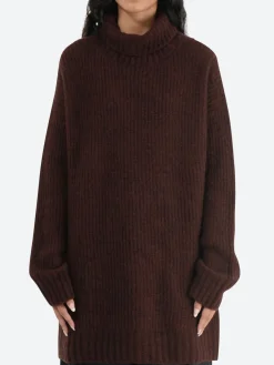 Filippa K - Simone Yak Rollerneck in Mahogany Red