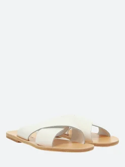 gravitypope - Kaia in White