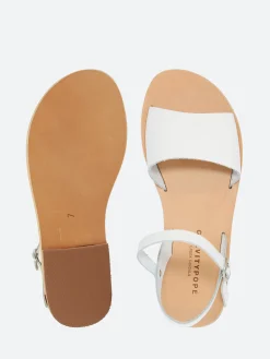 gravitypope - Kalista in White