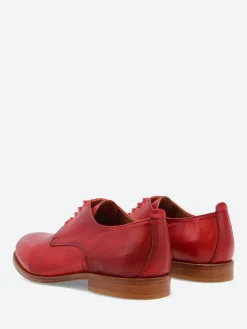 gravitypope - Macee in Red Glove Tinto