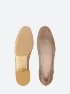 gravitypope - Nadia in Taupe