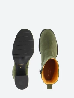 gravitypope - Nalita in Cespuglio Camoscio