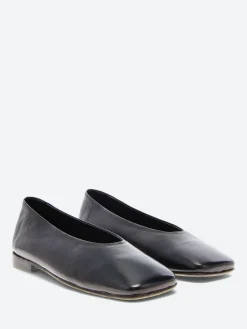 gravitypope - Raina Ballet Flats in Nero