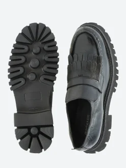 gravitypope - Robella in Nero Drill and Revit