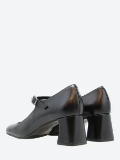 gravitypope - Zaba in Black Coy