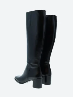 gravitypope - Zada in Black Coy