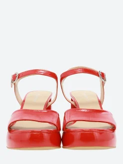 gravitypope - Zelie in Fresa Baku