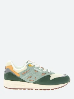 Karhu - Legacy 96 in Wreath and Taupe