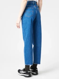 Levi's - Ribcage Straight Ankle in Jazz Pop