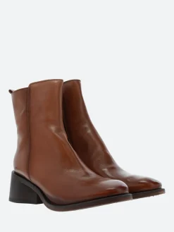 Moma - 76301 Boots in Sigaro Tebe