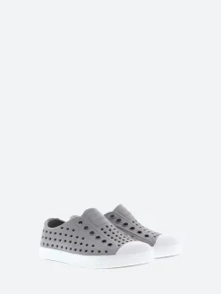 Native - Jefferson Child in Pigeon Grey and Shell White