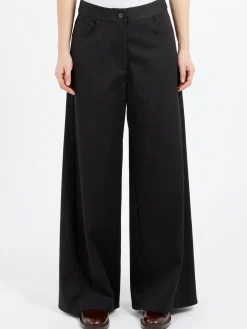 Neirami - Stitched Trousers in Nero