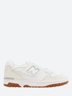 New Balance - 550 in White/Gum