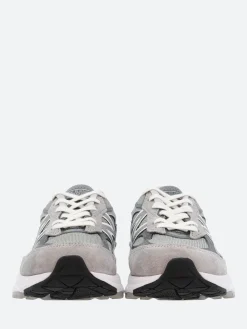 New Balance - 990V6 in Grey