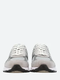 New Balance - 990V4 in Grey