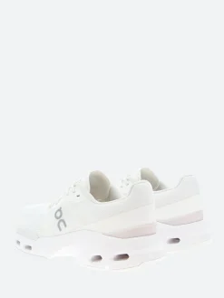 On - Cloudpulse in White and Frost