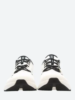 On - Men's Cloud X 4 in Ivory and Black