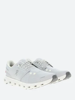 On - Women's Cloud 6 in Glacier and White
