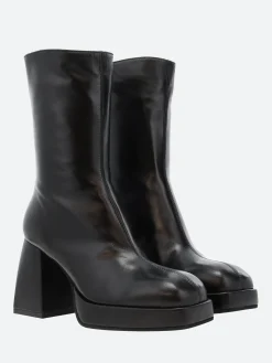 Open Close - Plata 02 in Black Nappa (Black)