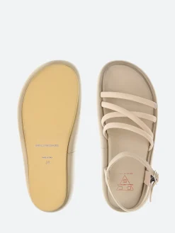 Open Closed - Barbara 01 in Compact Doe