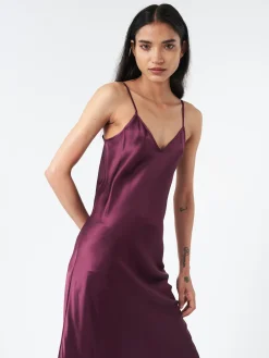 SILK LAUNDRY - 90s Slip Dress in Blood Plum