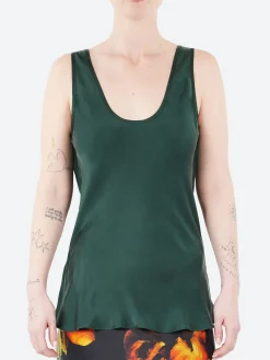 Silk Laundry - Scoop Neck Tank in Scarab