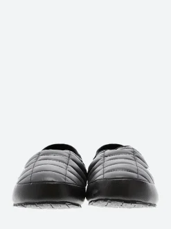 The North Face - W Thermoball Traction Mule in Black