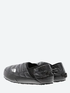 The North Face - W Thermoball Traction Mule in Black