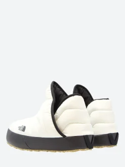 The North Face - W Thermoball Traction Bootie in White/Black