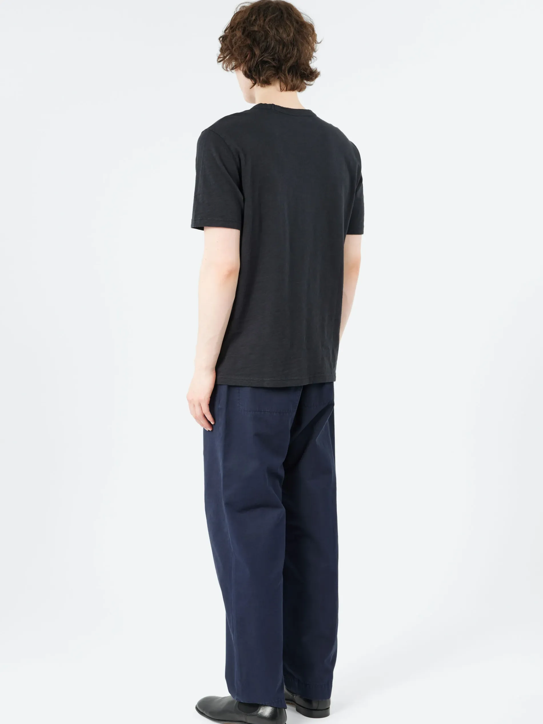 TOAST - Theo Short Sleeve Tee in Carbon Black